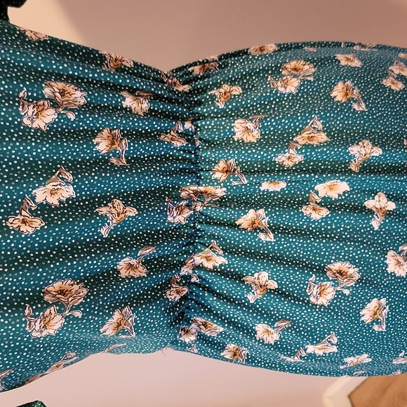 Kaileigh Floral Faux Wrap Dress - Picture 5 of 7